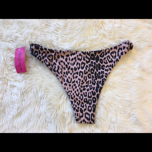 2 PC Buckle Strap Cheetah Bandeau Bikini - Picture 4 of 5